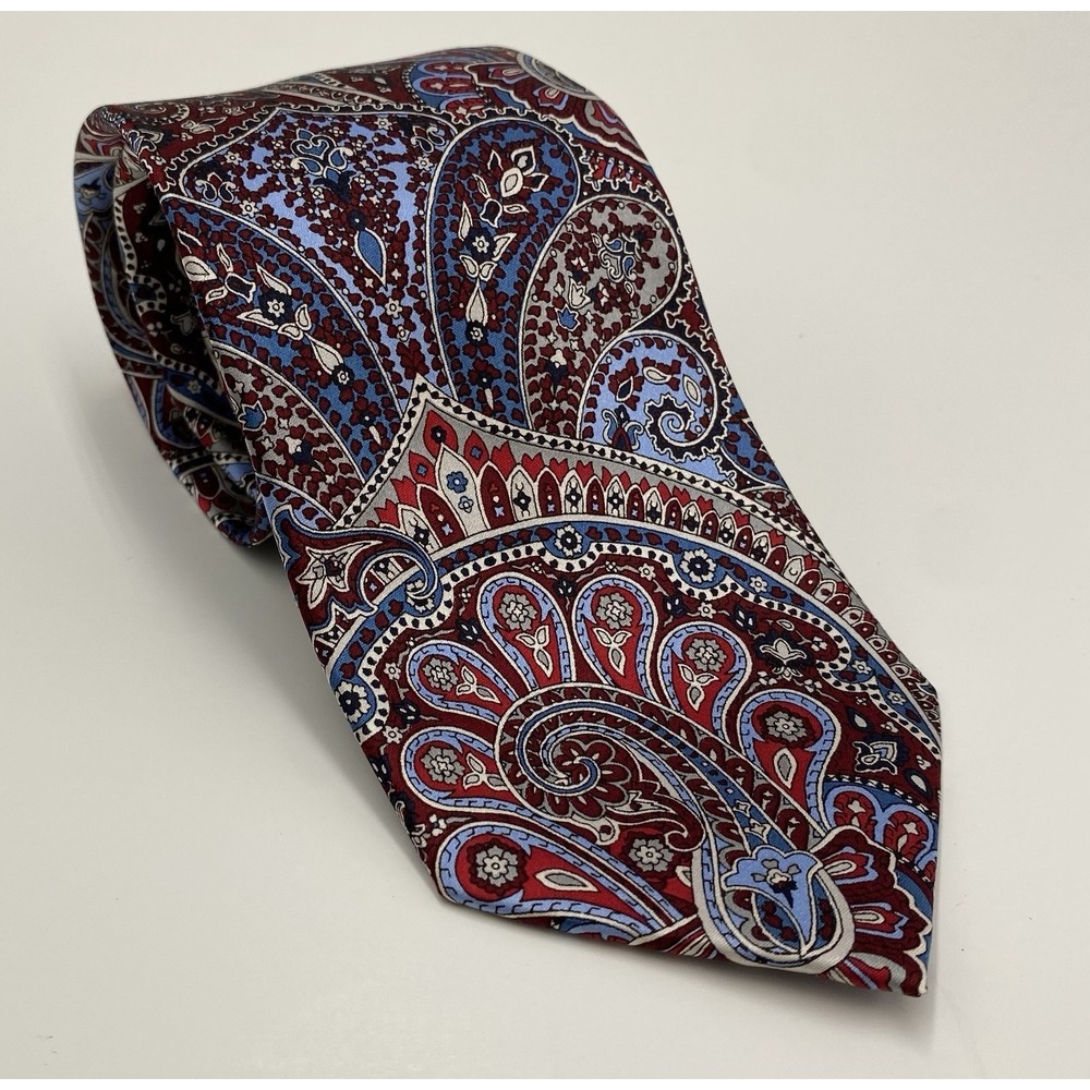 Bloomingdales The Men's Store 100%‎ Silk Paisley Pattern Neck Tie Multicolor